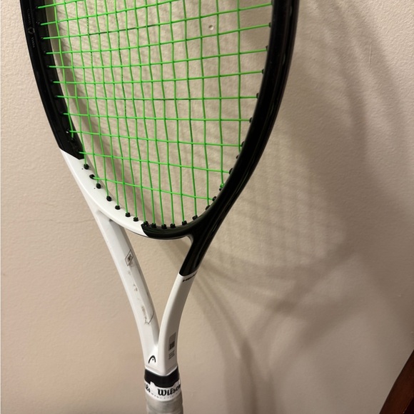 Head Speed Tennis Racket - Picture 3 of 5
